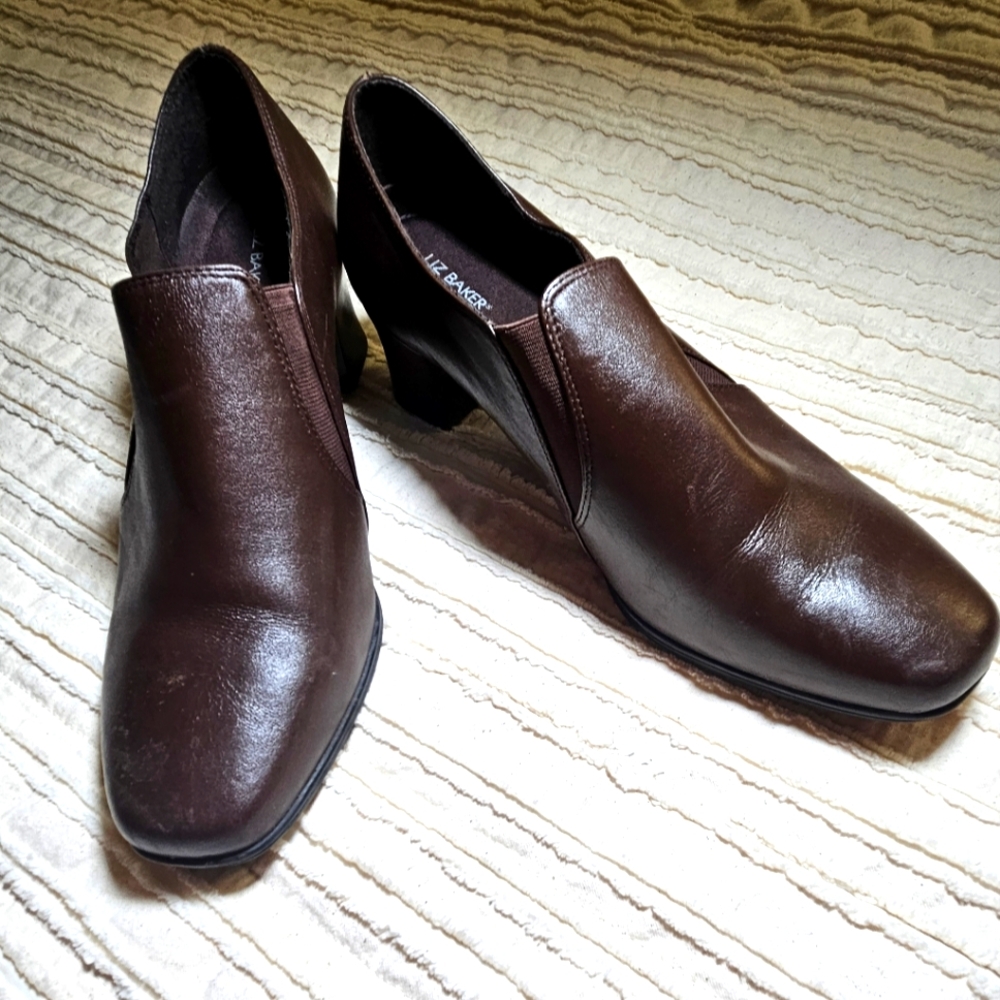 Liz Baker Brown Leather Heels 11W